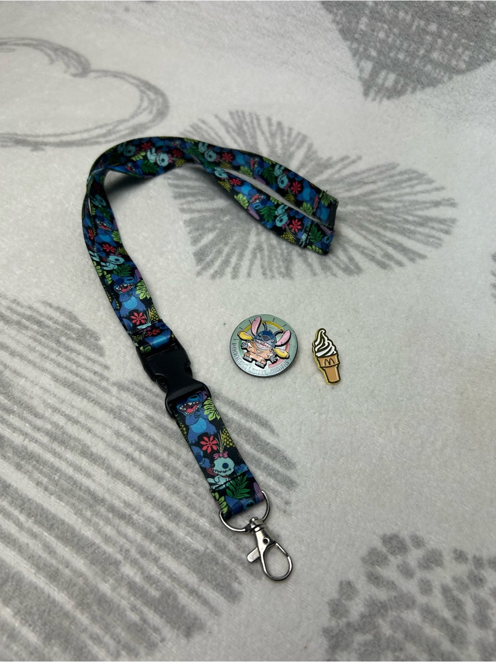 Disney “Ohana means family” lanyard and 2 Disney pins